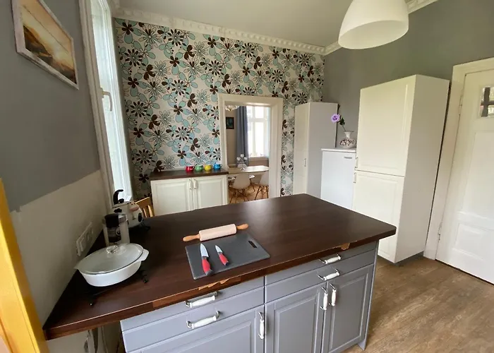 Altbautraum In Historischem Altbau Aus 1860 アパート エムデン